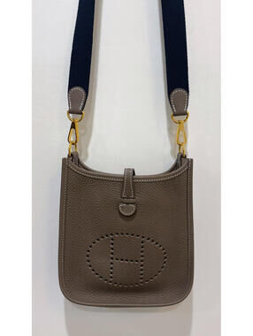 HERMÈS - Evelyne TPM, Etoupe/Gold/Navy